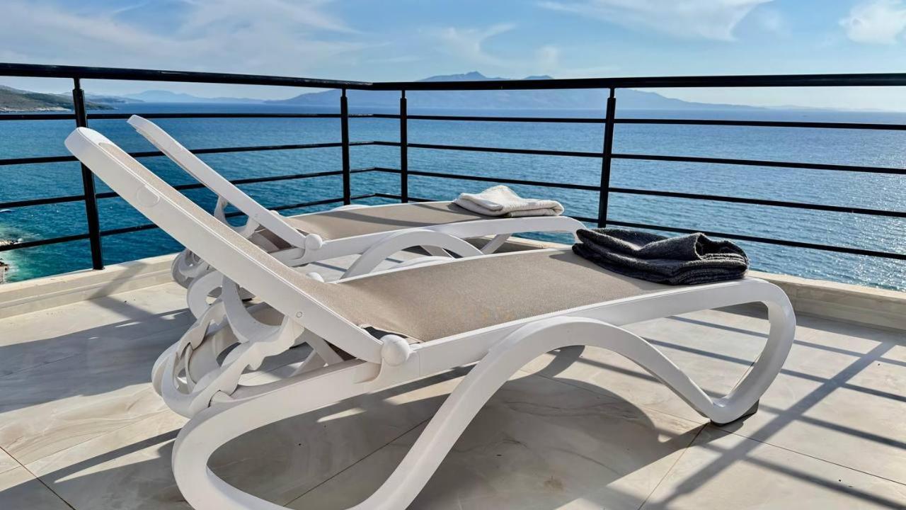 Viola Sea View Penthouse Apartment Sarande Exterior photo