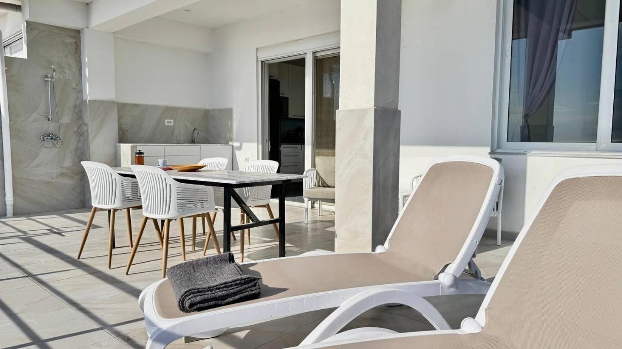 Viola Sea View Penthouse Apartment Sarande Exterior photo